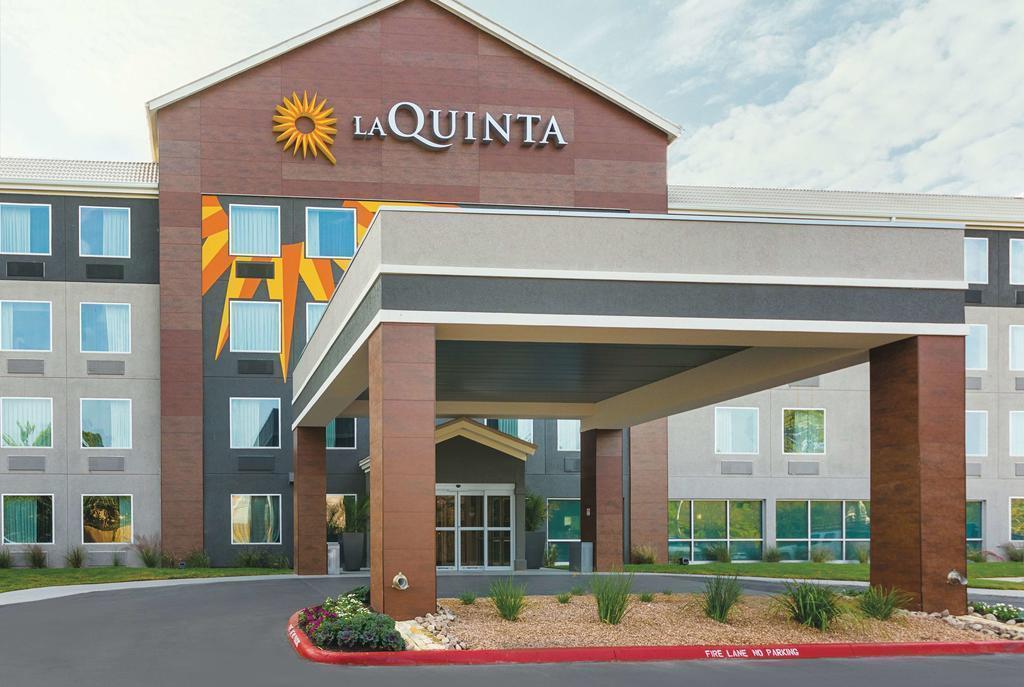 La Quinta Inn & Suites By Wyndham Dallas/Fairpark Kültér fotó