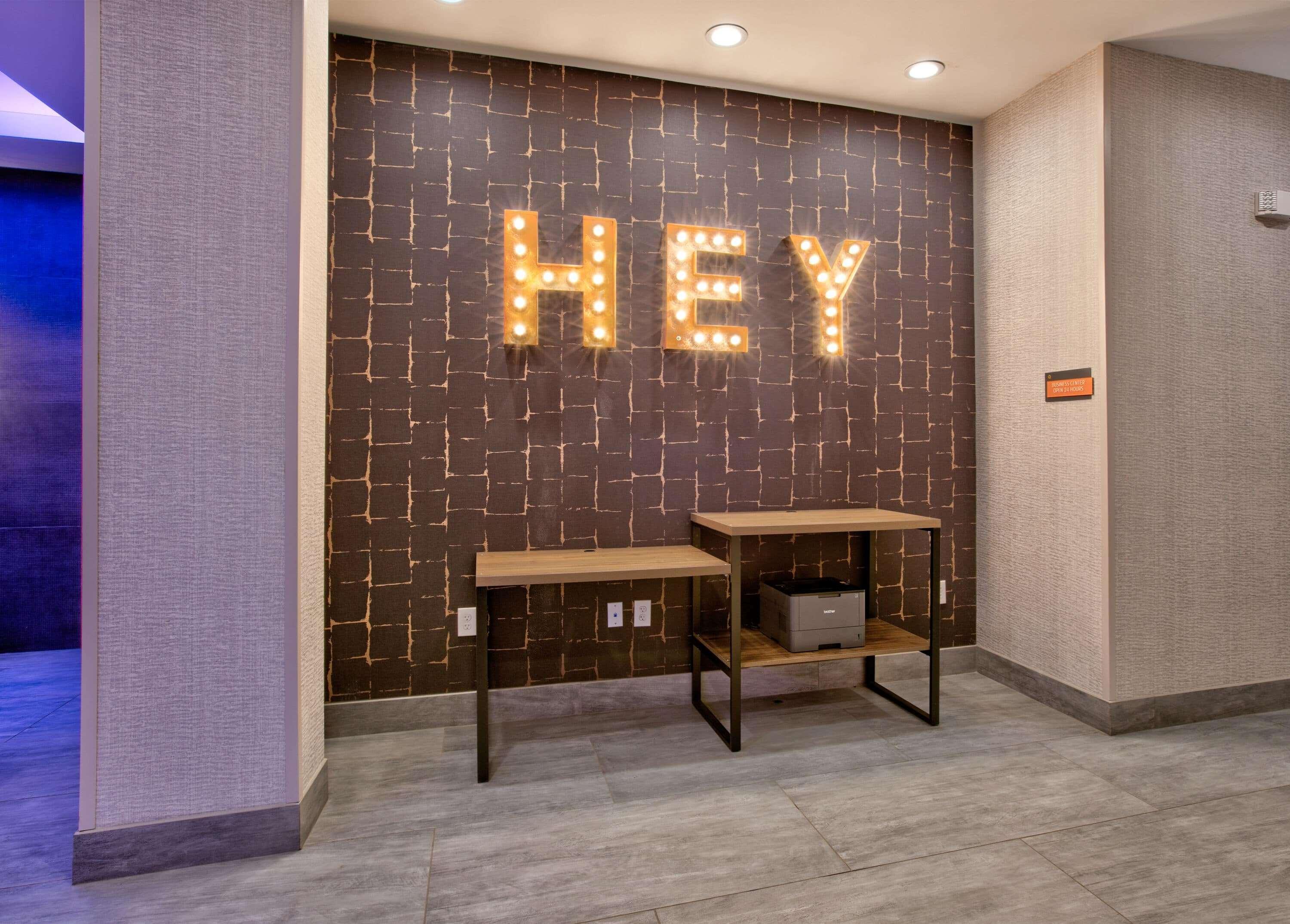 La Quinta Inn & Suites By Wyndham Dallas/Fairpark Kültér fotó